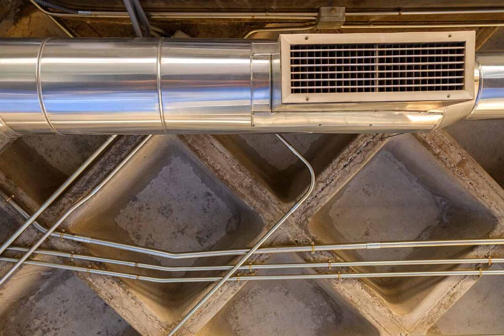 how to clean ac ducts