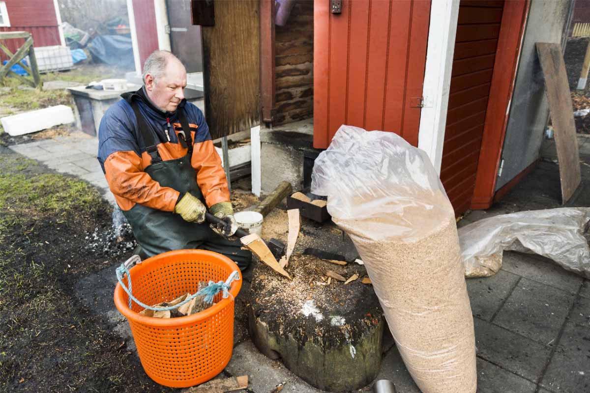 Do Chimney Cleaning Logs Work